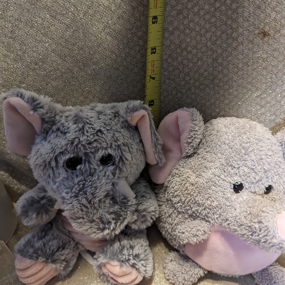 Elephant plush bundle of 2 - Picture 8 of 11
